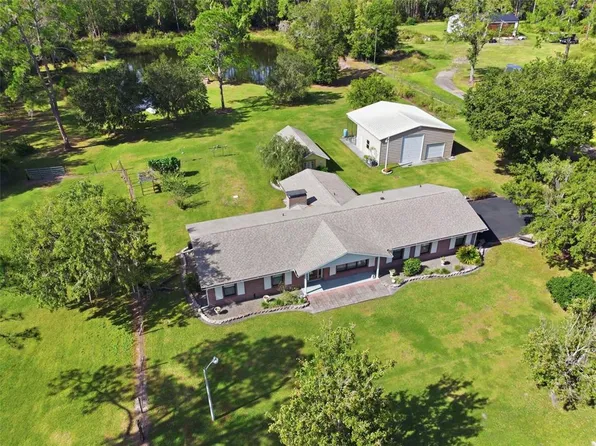 9240 Moore Rd, Lakeland, FL 33809