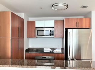 300 S Biscayne Blvd #T-3005, Miami, FL 33131