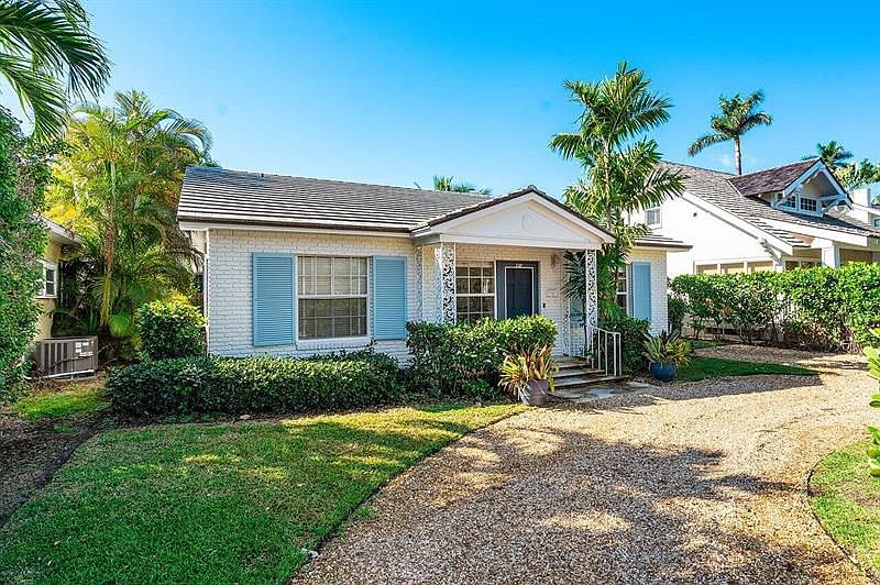1st image of 238 Seaspray Ave