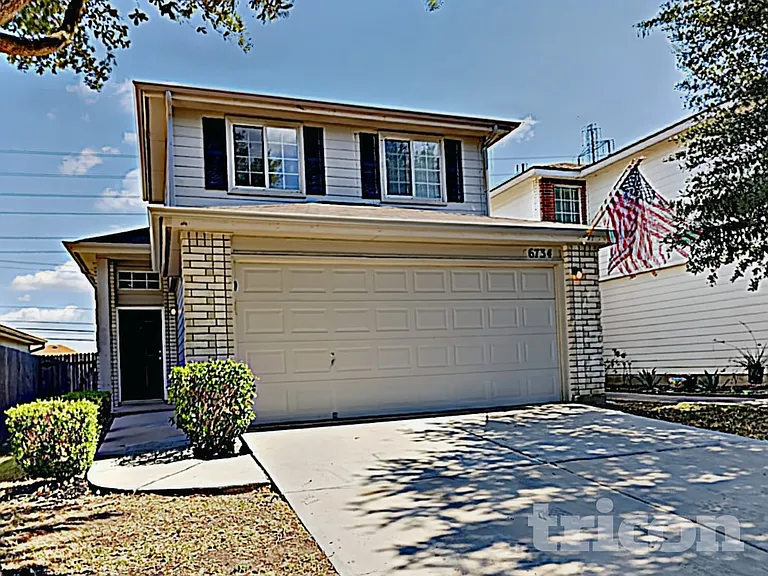 6734 Sandy Point Dr — Photo 3