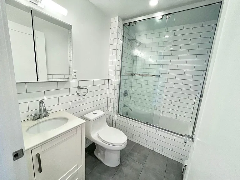 2053 Frederick Douglass Blvd #2F — Photo 7