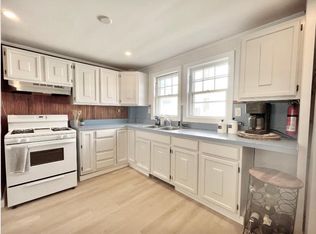 716 Ocean St, Marshfield, MA 02050