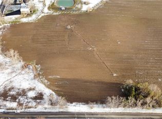 250 Furman Rd #15, Fairport, NY 14450