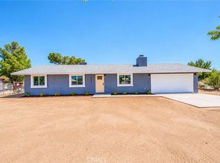 10577 Tecopa Rd, Apple Valley, CA 92308