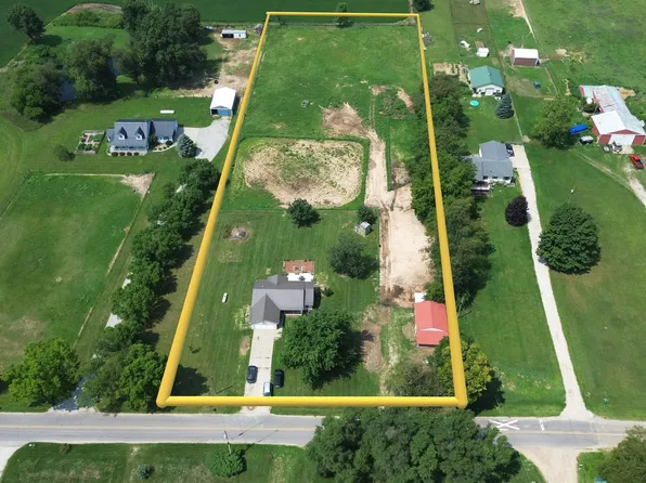 50691 County Road 37, Middlebury, IN 46540