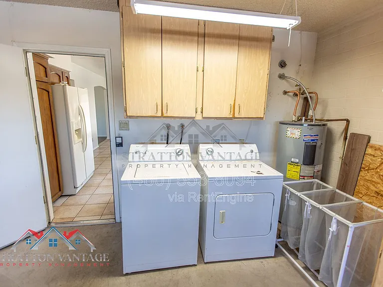 10700 E Hope Dr — Photo 25