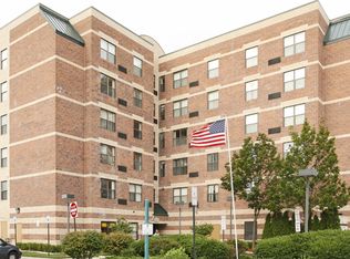 2105 N Sheldon Rd #605, Canton, MI 48187