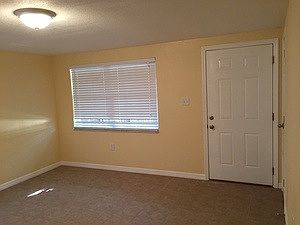 3rd image of 12206 N 59th St APT G