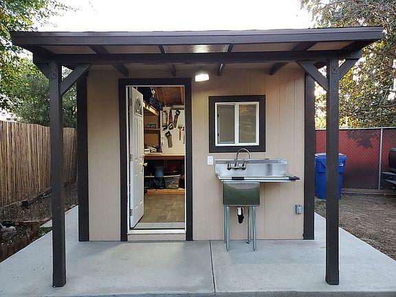 4th image of 9036 Swinton Ave
