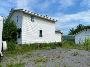 4075 Navan Rd, Ottawa, ON K4B1H9