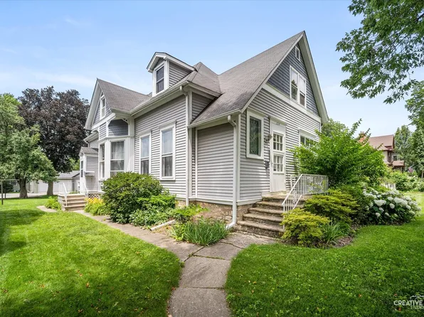 334 Arbor Ave #2, West Chicago, IL 60185