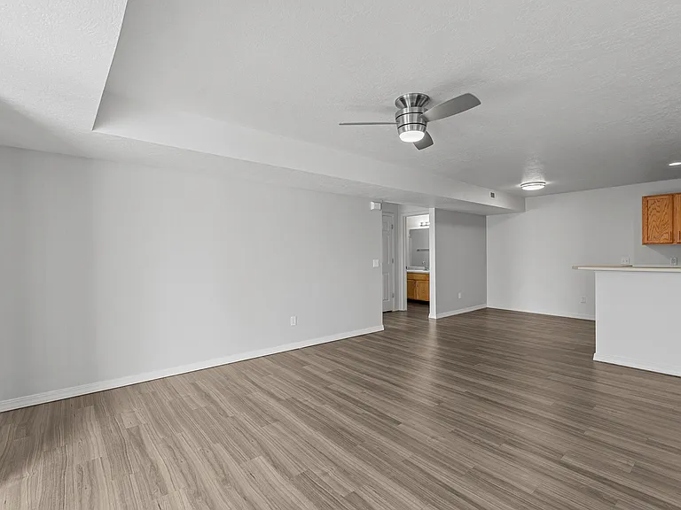 Eagles Landing Apartments — Photo 20