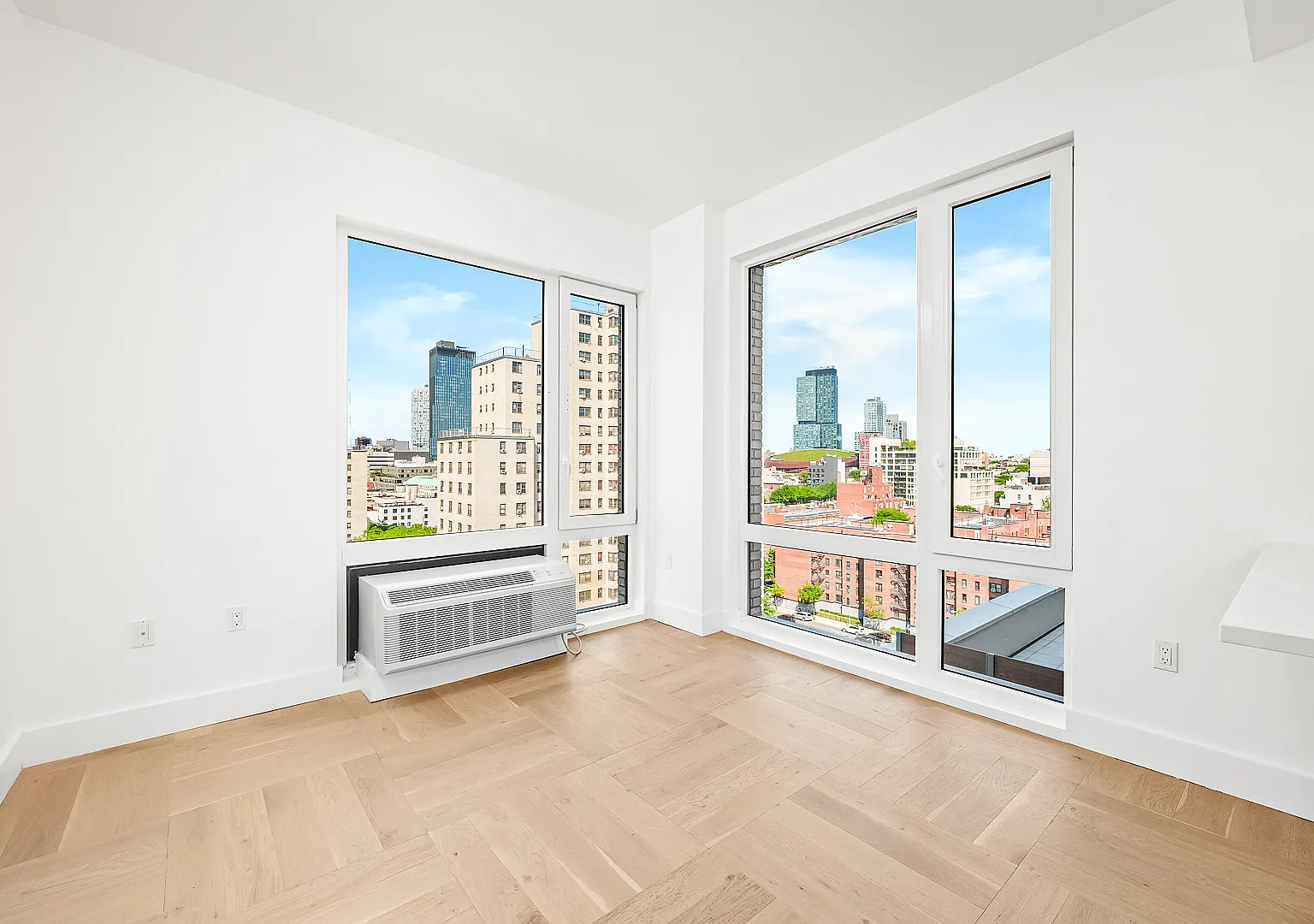 526 Baltic Street — Photo 3