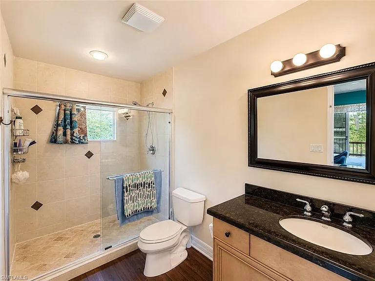 10919 Parnu St #B — Photo 18