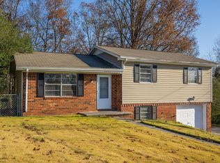 3450 Timber Hill Dr SE, Cleveland, TN 37323