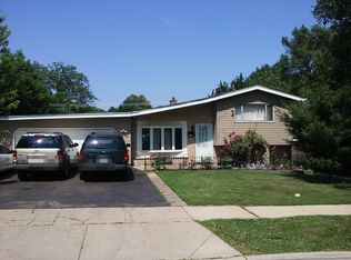 730 N Highview Ave, Addison, IL 60101