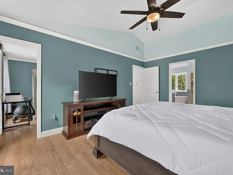 380 Clagett St SW — Photo 24