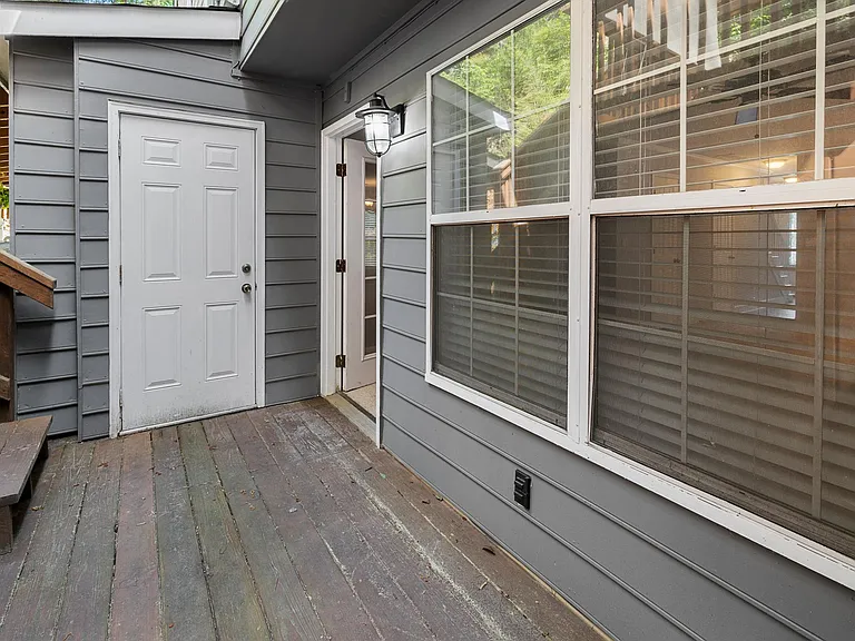 5049 Laurel Springs Way SE — Photo 19