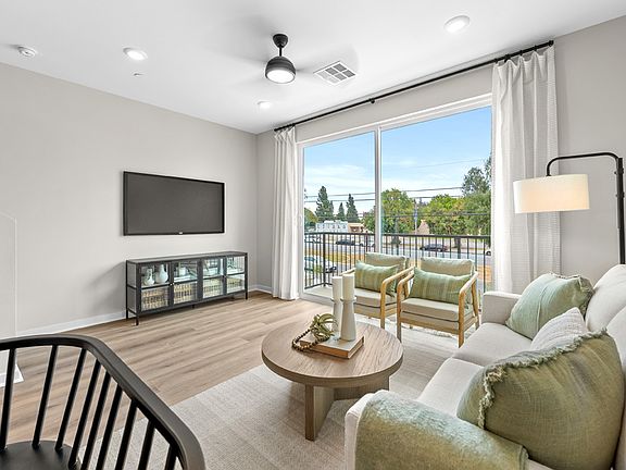 VV Plan 2A Family Room