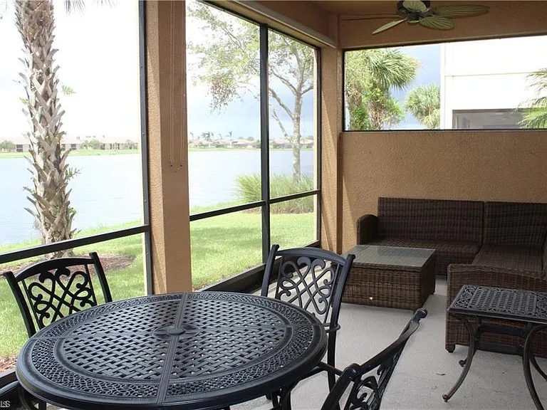 10474 Smokehouse Bay Dr #102 — Photo 10