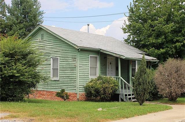 1st image of 327 4th Ave E