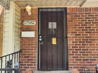 17582 Huntington Rd, Detroit, MI 48219