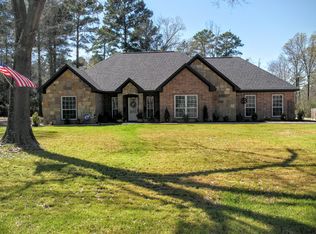 1021 Ouichita St, Carthage, TX 75633