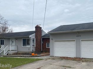 10372 Green Rd, Goodrich, MI 48438