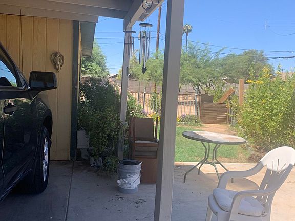 4th image of 3344 N 61st Dr
