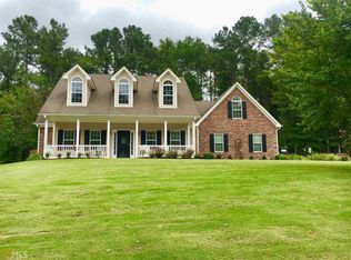 145 Teal Ct, Senoia, GA