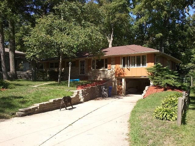 Monona Home across the street from the Lake