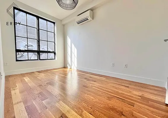 Rented by ERNY LLC | media 6