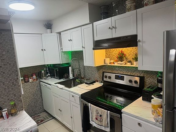 3rd image of 625 S Royal Crest Cir Unit 16