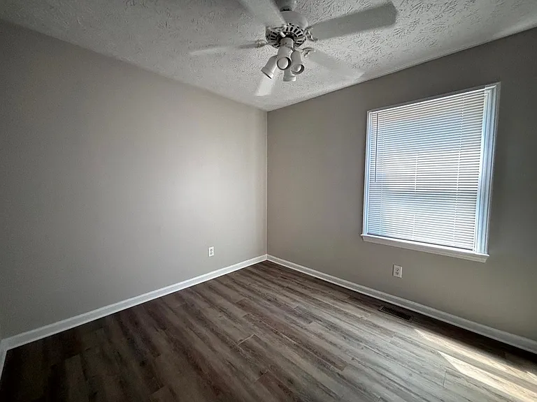 2508 Lull Water Dr — Photo 23