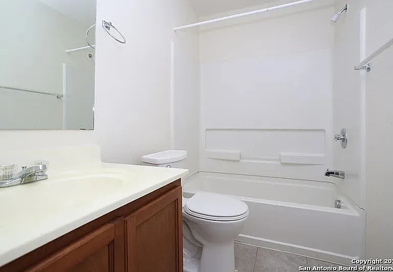 10002 Powderhouse Dr — Photo 18