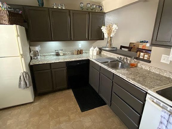 2nd image of 930 N Mesa Dr Unit 2021