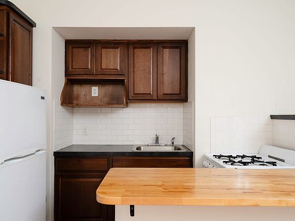 5th image of 1907-1917 Colfax Ave S #1917-07