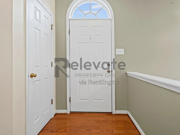 11359 Abbots Cross Ln — Photo 5