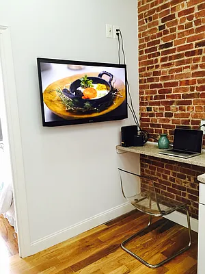 Rented by Judy Etman, LREB | media 15