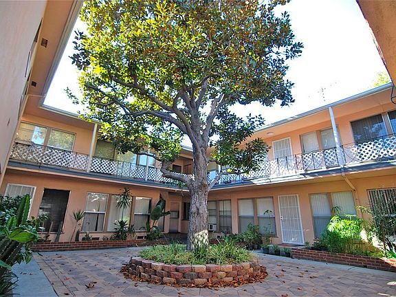 2nd image of 1680 N Wilton Pl APT 31