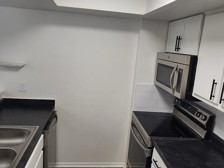 3644 N Mayfield Dr #1 — Photo 6