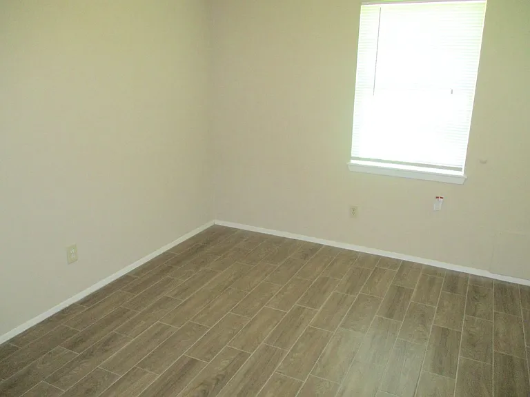 23119 Banquo Dr — Photo 6