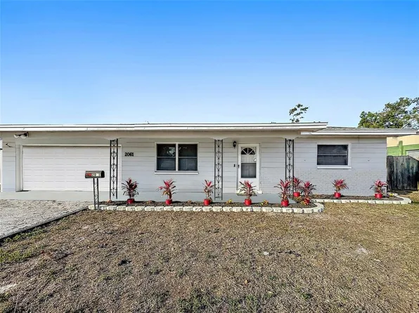2061 64th Ave S, Saint Petersburg, FL 33712