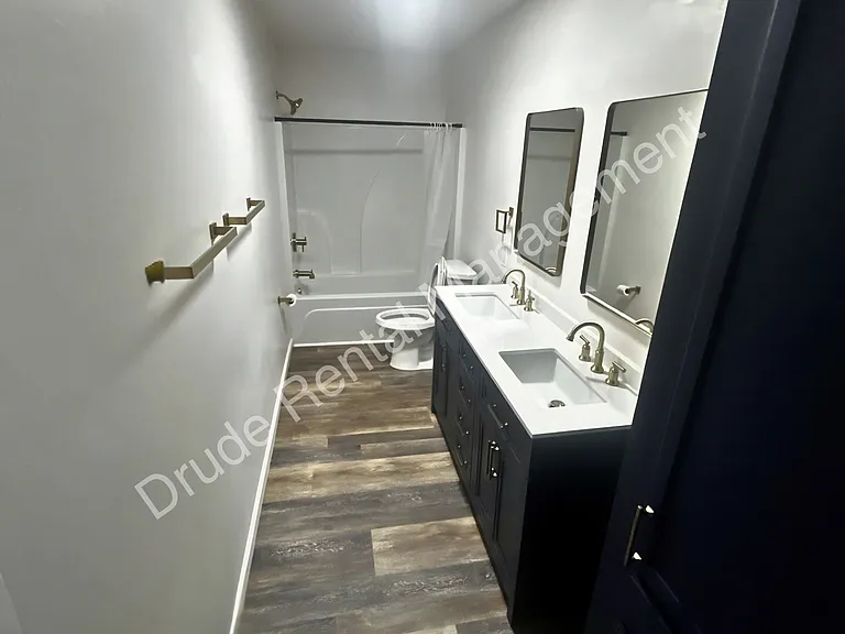 24473 Marie Ct — Photo 4