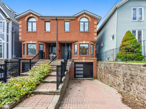 158 Wheeler Ave, Toronto, ON M4L 3V4
