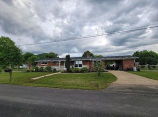 134 Jackson Love Cir, Erwin, TN 37650
