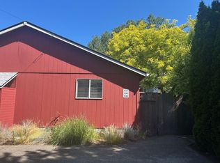 1537 N Killingsworth St, Portland, OR 97217