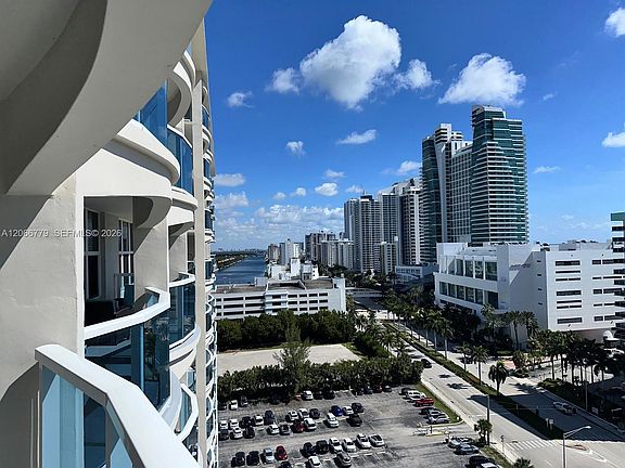 3rd image of 3800 S Ocean Dr APT 1516