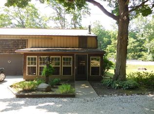 9124 Camp Drake Rd, Fairmount, IL 61841