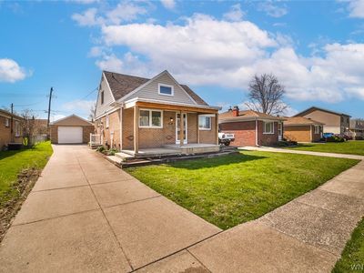 891 George Urban Blvd, Cheektowaga, NY, 14225
